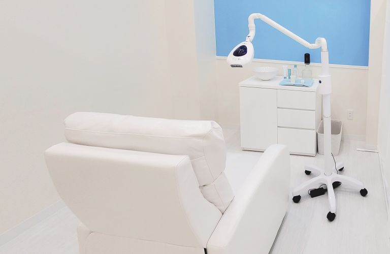 ホワイトニングカフェ 宜野湾店の写真 4