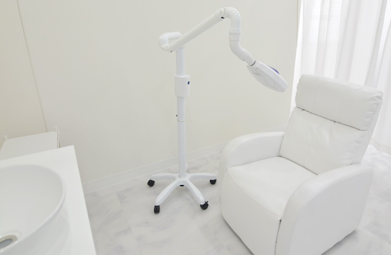 ホワイトニングカフェ 柏店の写真 2