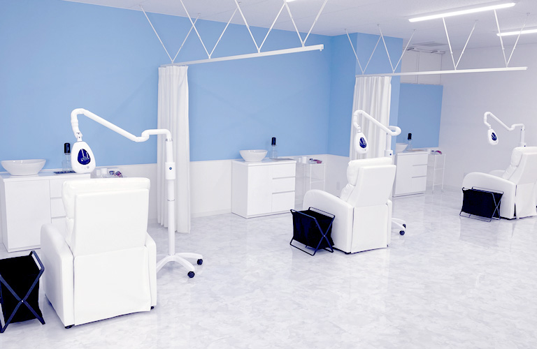 ホワイトニングカフェ 岸和田店の写真 1