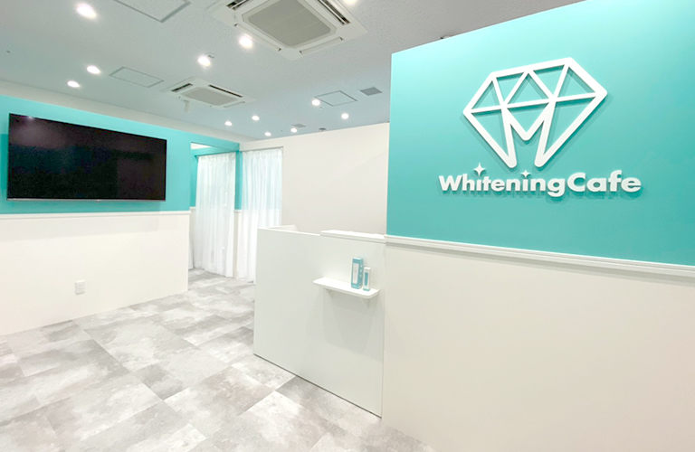 ホワイトニングカフェ 南草津店の写真 1