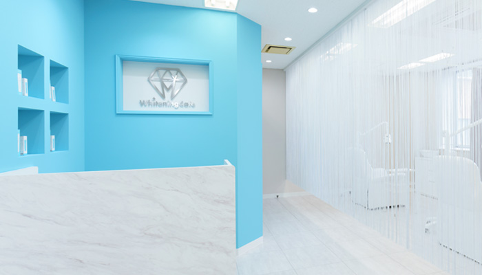 ホワイトニングカフェ 名古屋栄店の写真 1