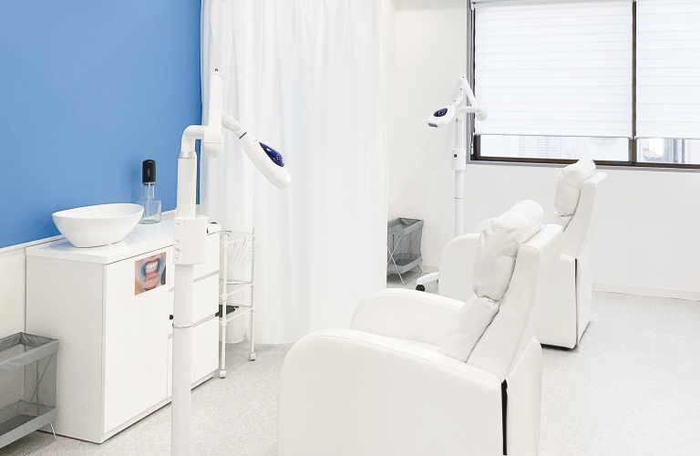 ホワイトニングカフェ 相模大野店の写真 3