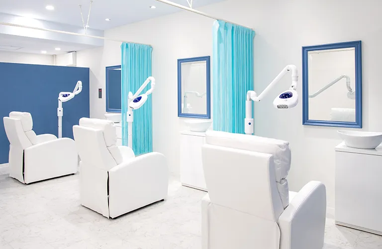 ホワイトニングカフェ 仙台店の写真 1