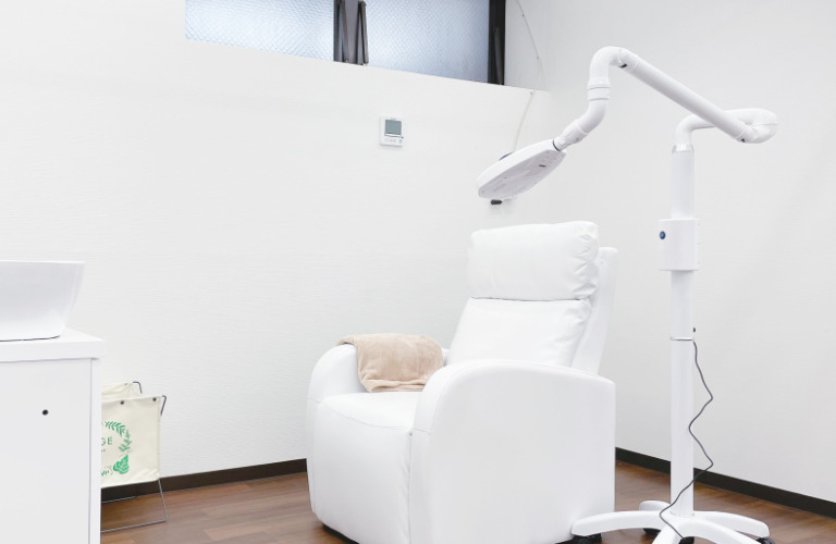 ホワイトニングカフェ 立川店の写真 2