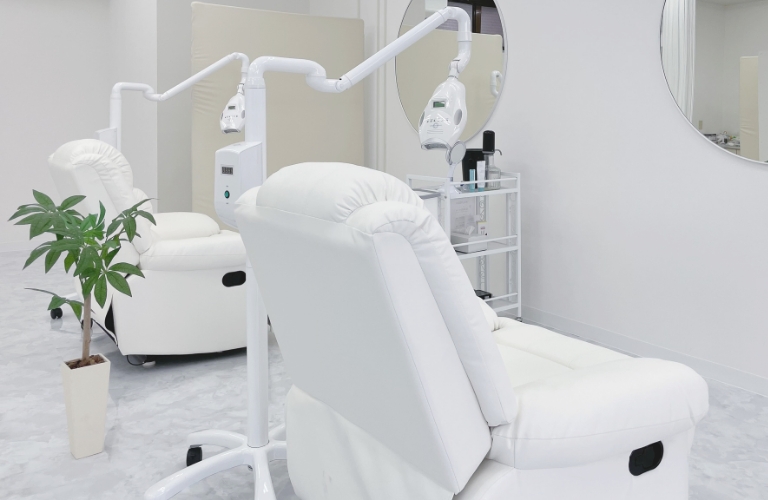 ホワイトニングカフェ 宇都宮店の写真 2